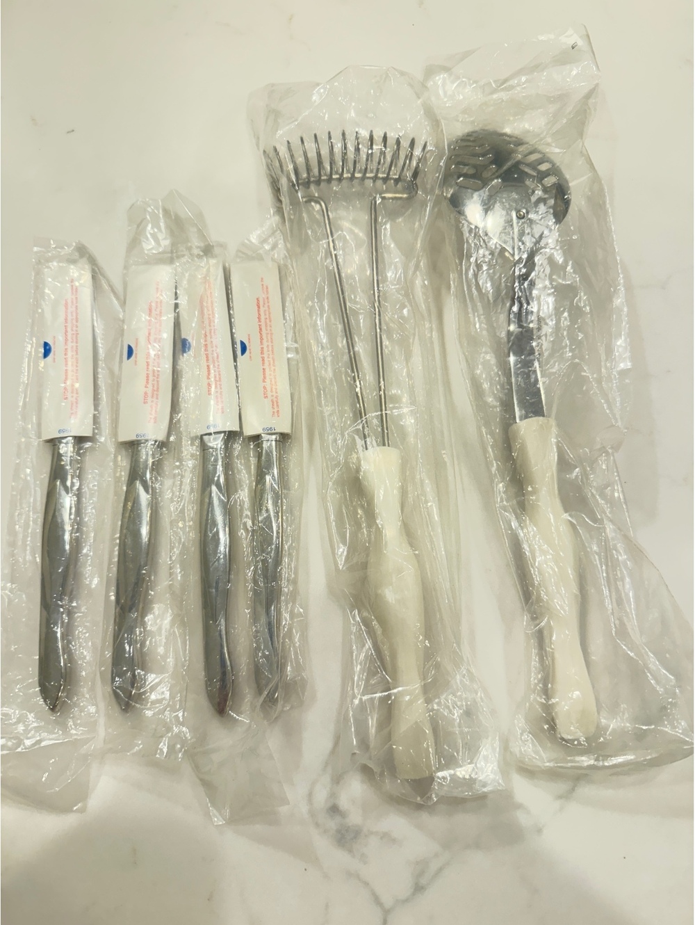 New Cutco 6 Pc Lot Set 4 Table Knives Whisk Mix-Stir Slotted Spoon